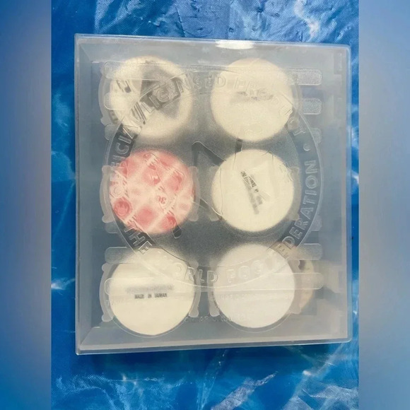 Collection of 71 Assorted POGs + Official Case 🥏🔵⚪️🟡🟣 - Picture 15 of 16